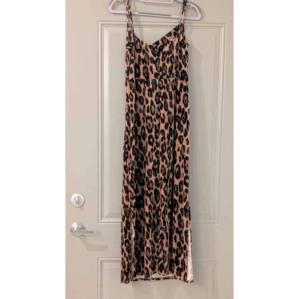 Women's Taylor Brown & Black Leopard Print Velvet Midi Dress Size 4 - Picture 8 of 13